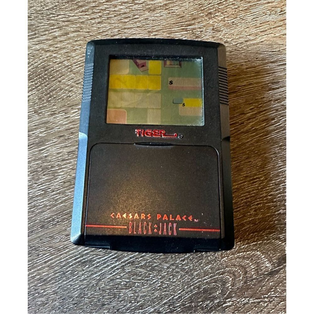 Vintage 1993 Tiger Caesars Palace Blackjack Electronic Handheld Game Works